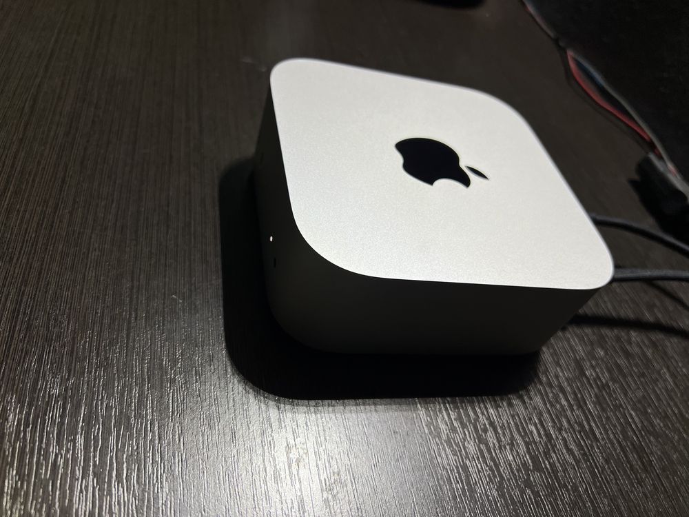 Продается Mac mini m4