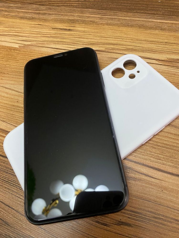 Срочно продаю Айфон/ iphone 11