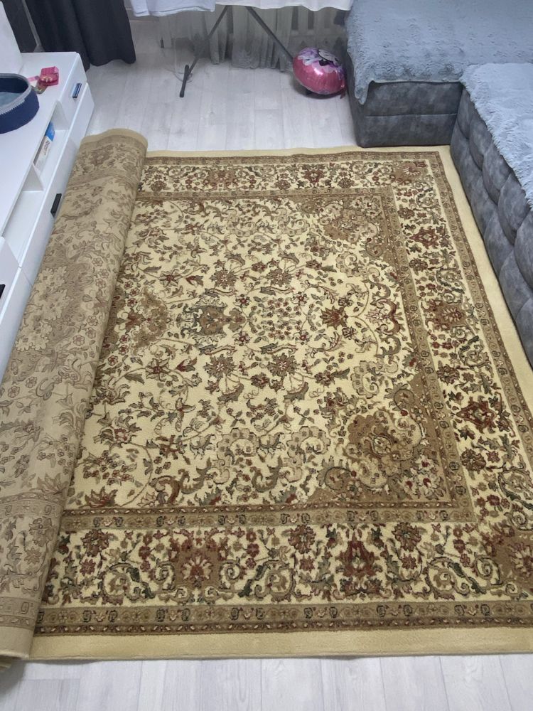 Продам ковер 2,5*4