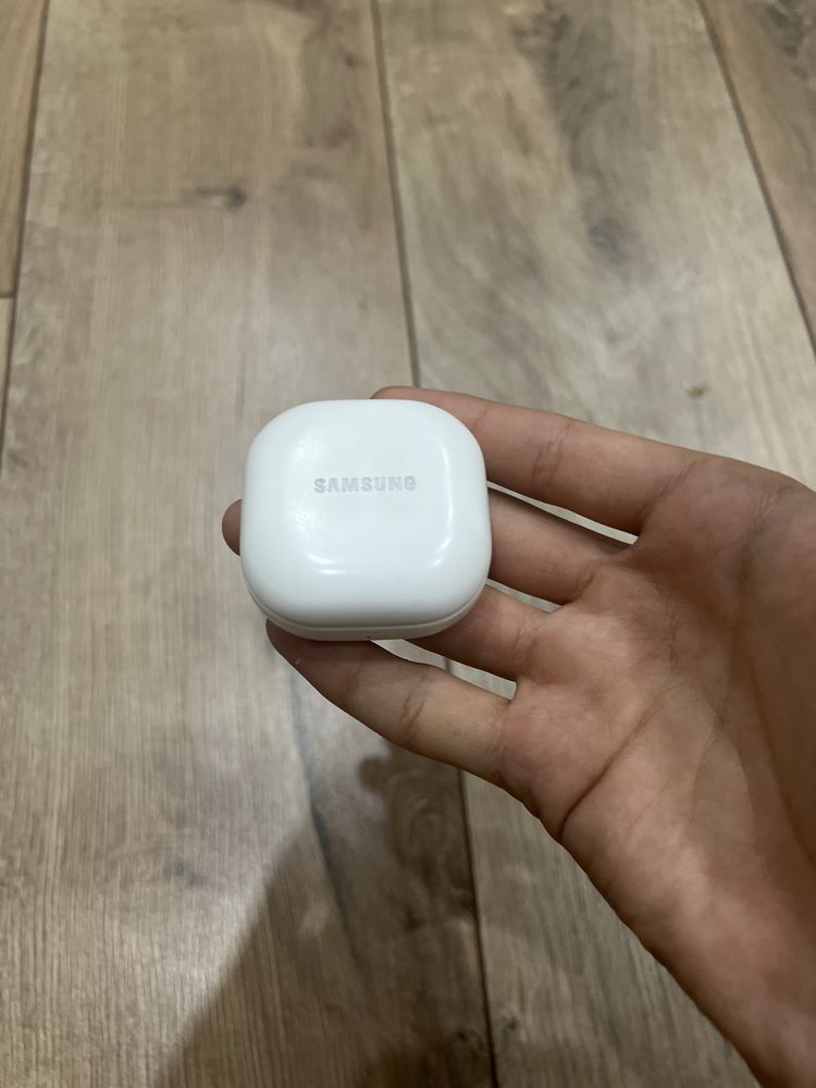 Продаю samsung galaxy buds 2 pro ориг нов