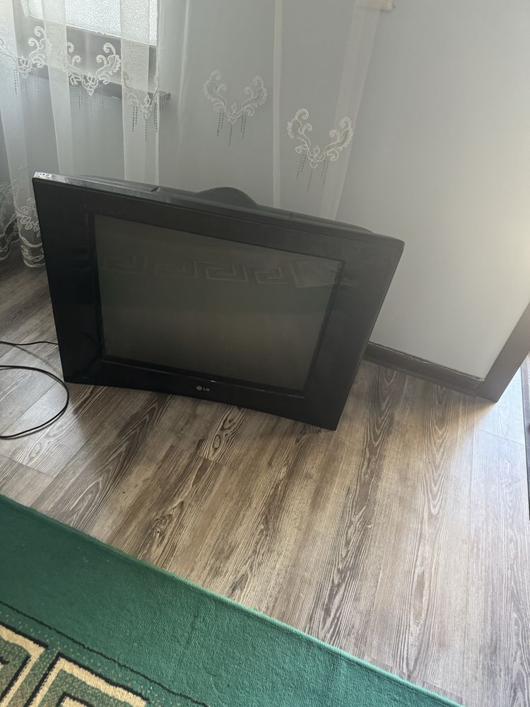Телевизор _  LG