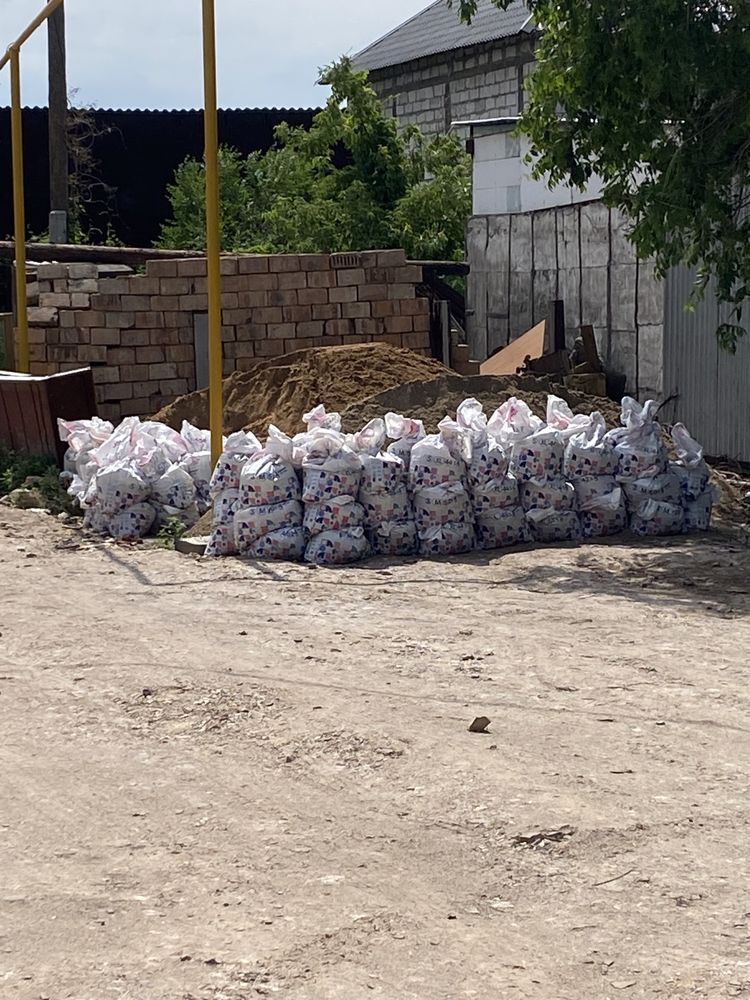Продажа цемент, песок, балласт в мешках и оптом с доставкой