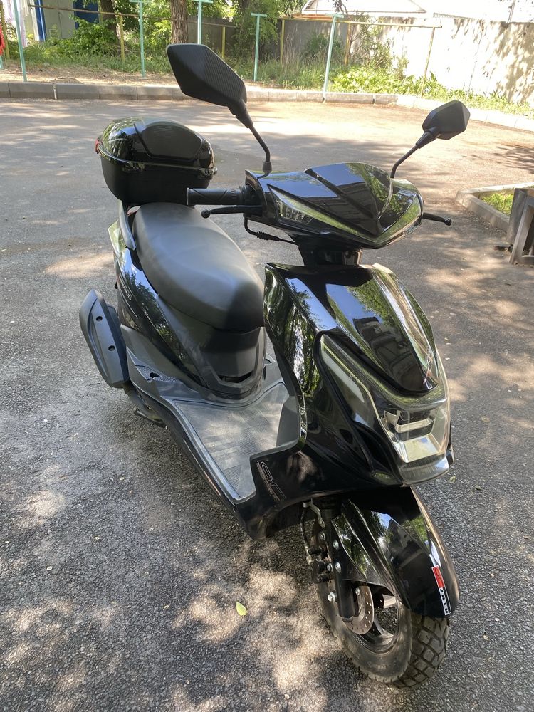 Продам мопед Kavaki M8