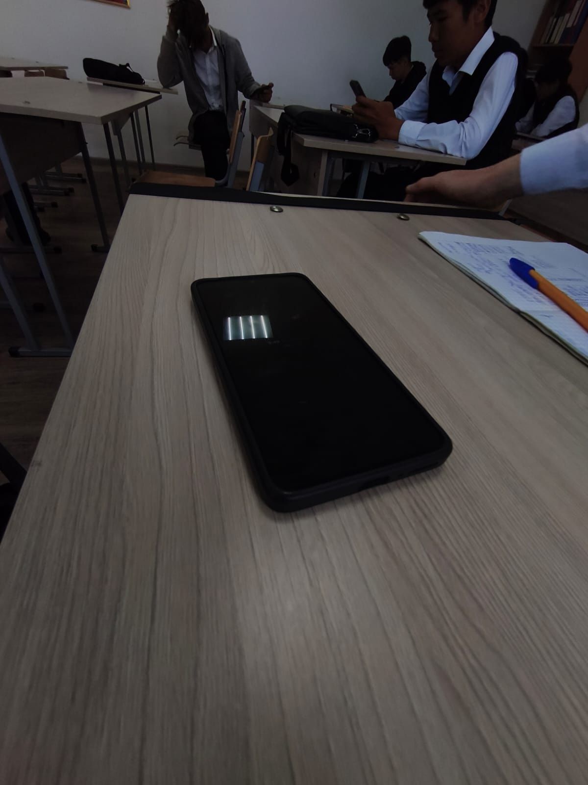 Xiomi rebmi 13 4g