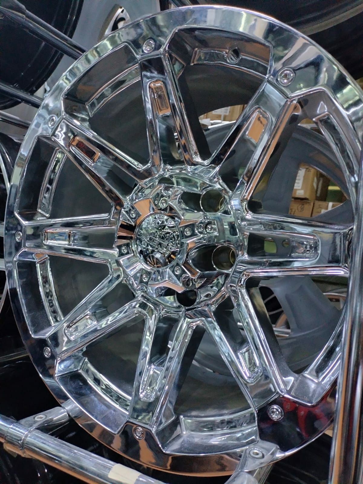 Диски Р18×9j хром