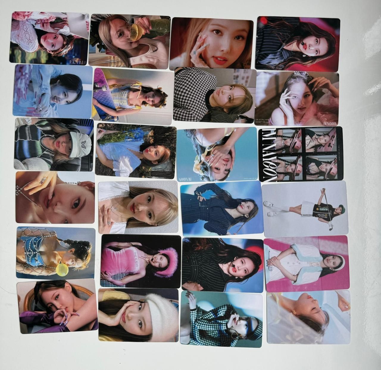 Кпоп карточки TWICE, Blackpink, New jeans, stray kids, le s