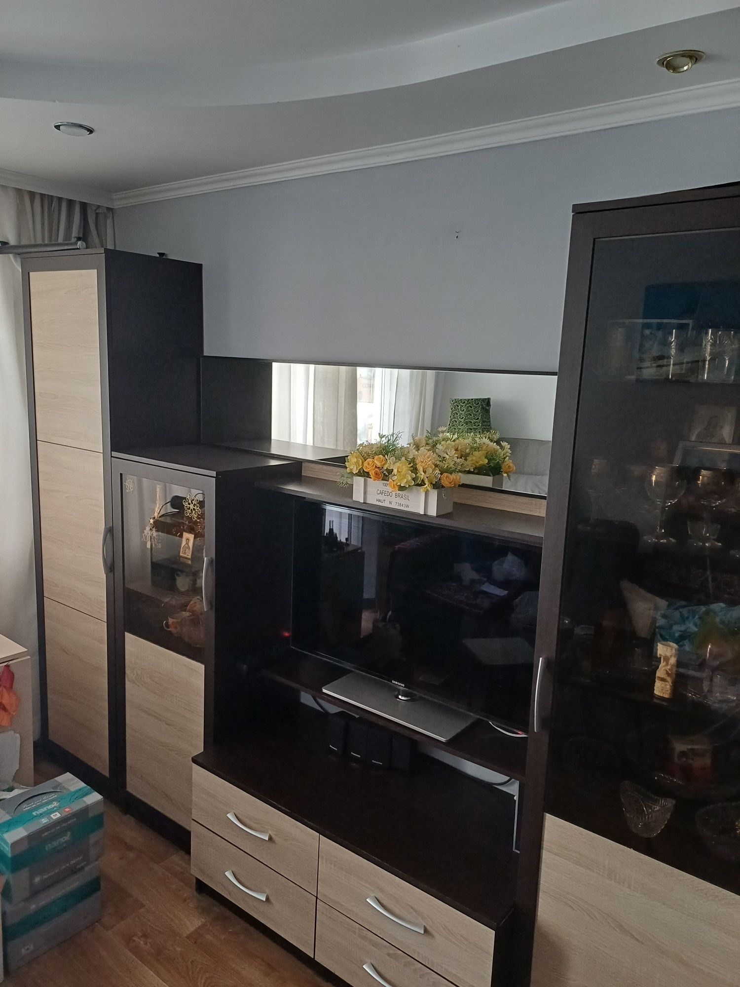 Стенка компактная для зала