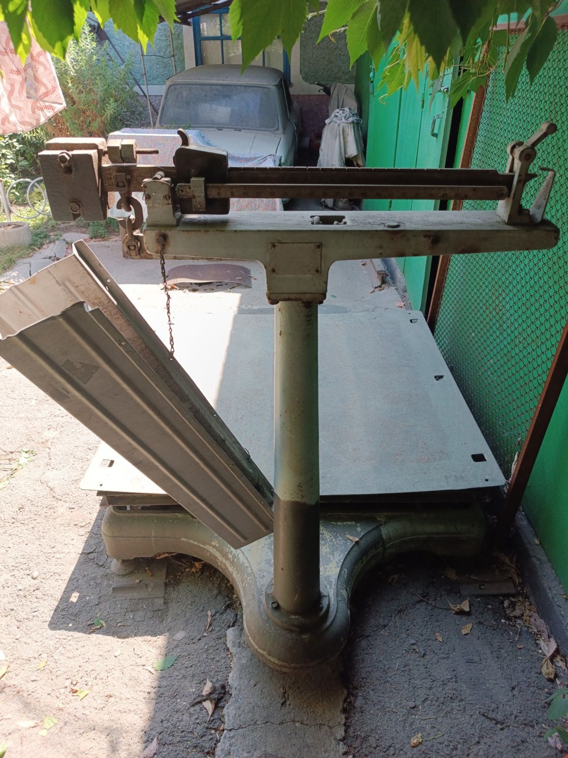 Продам весы механические 2 т