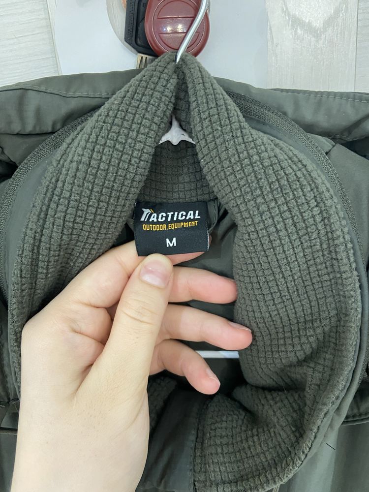 Продам форму охранника униформа