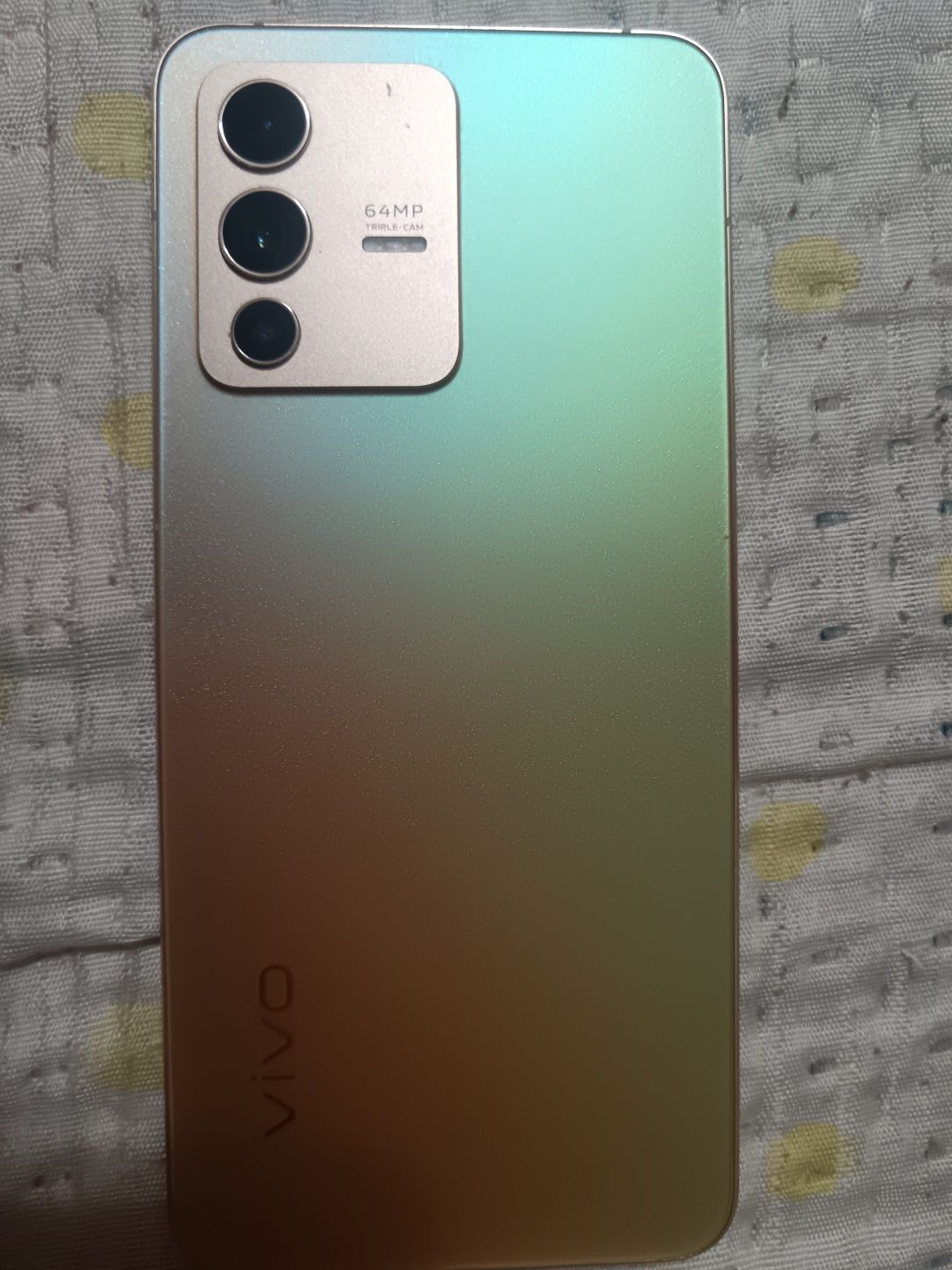 Vivo 23 состояние как новый