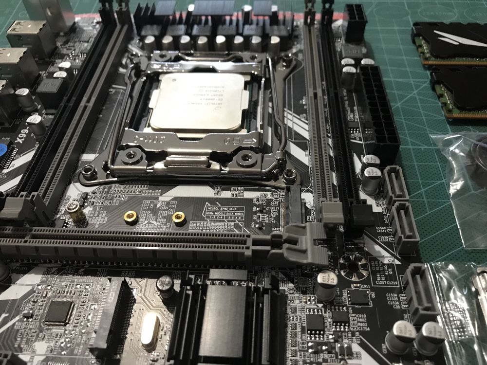 Игровой пк! Материнская плата (x99 Intel Xeon e5 2680 v4)