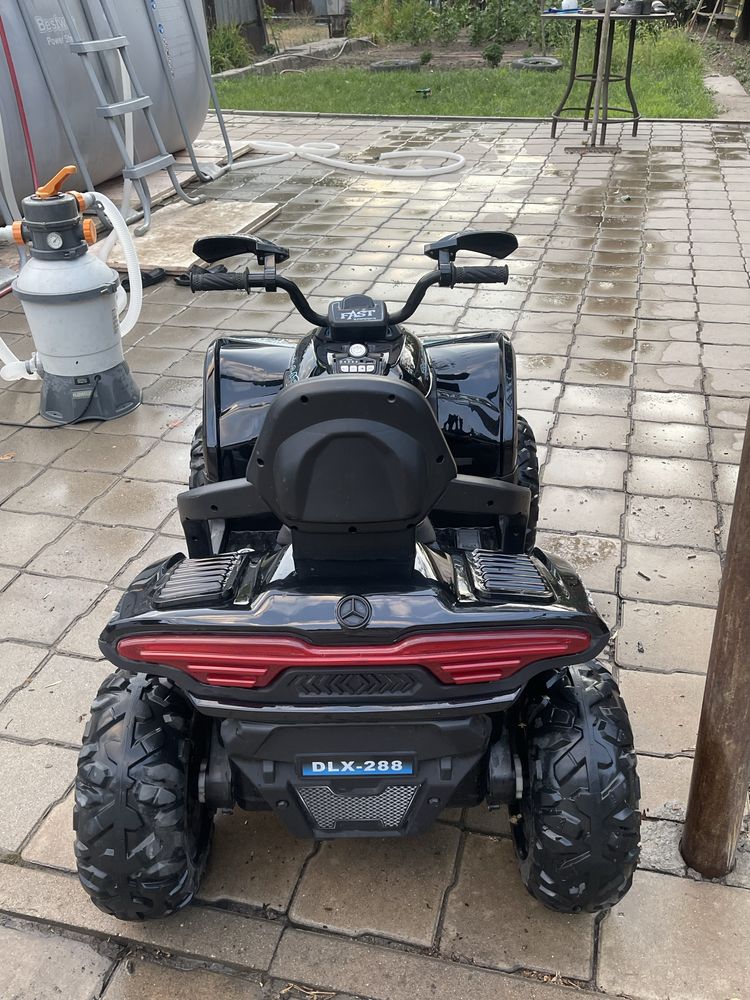 Продам электрокар детский