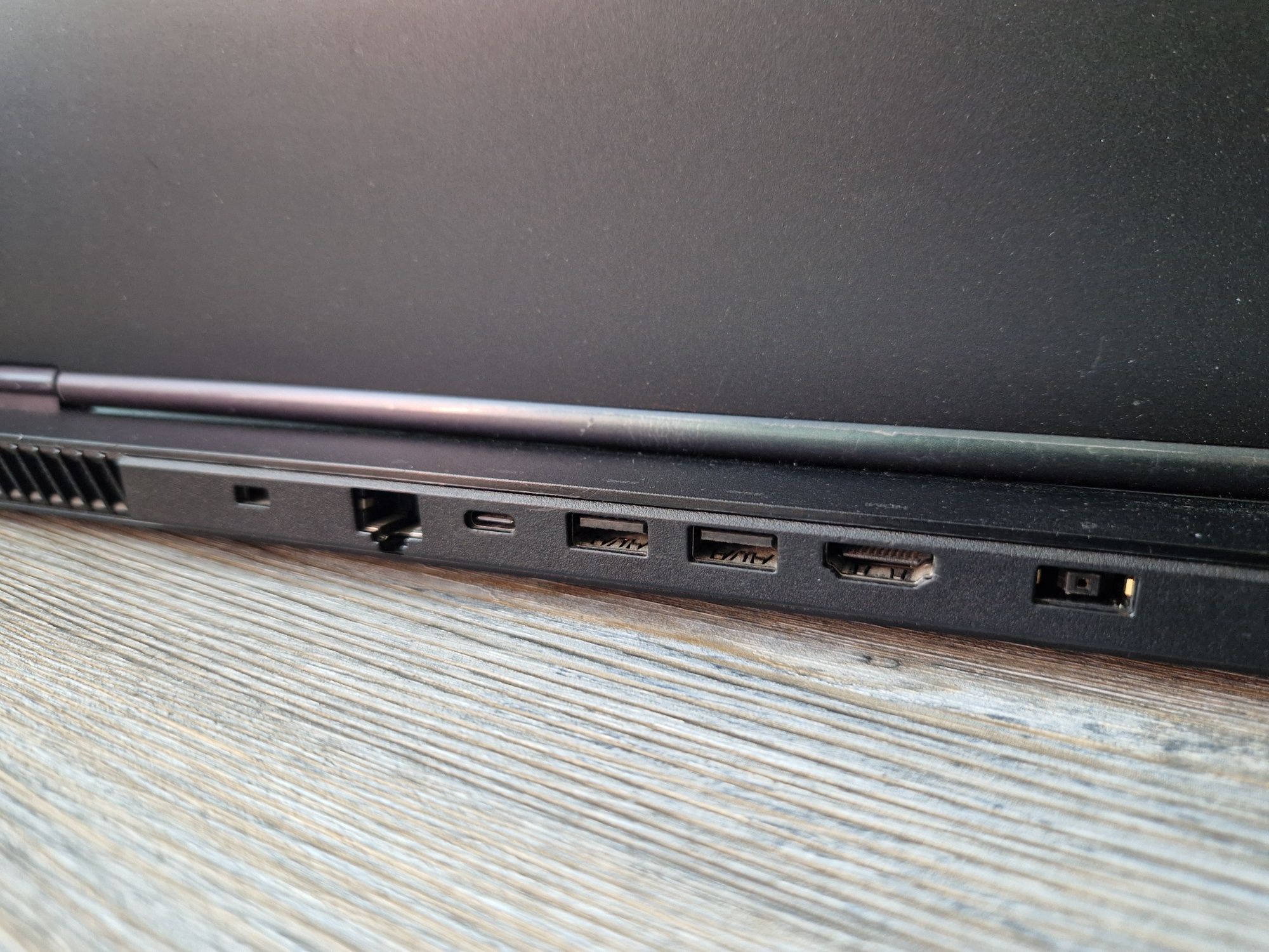 Игровой Lenovo Legion 5 17 ARH05H