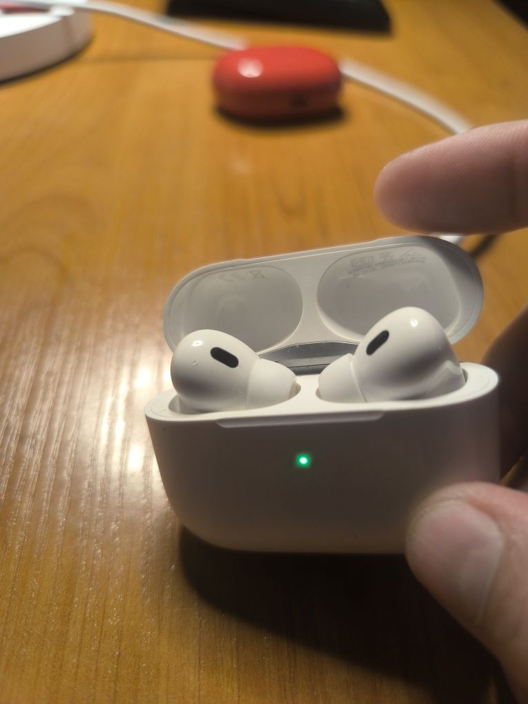Air Pods 2 Pro отличного качества