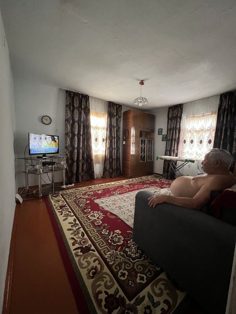 Продам двухэтажный дом в Узынагаше