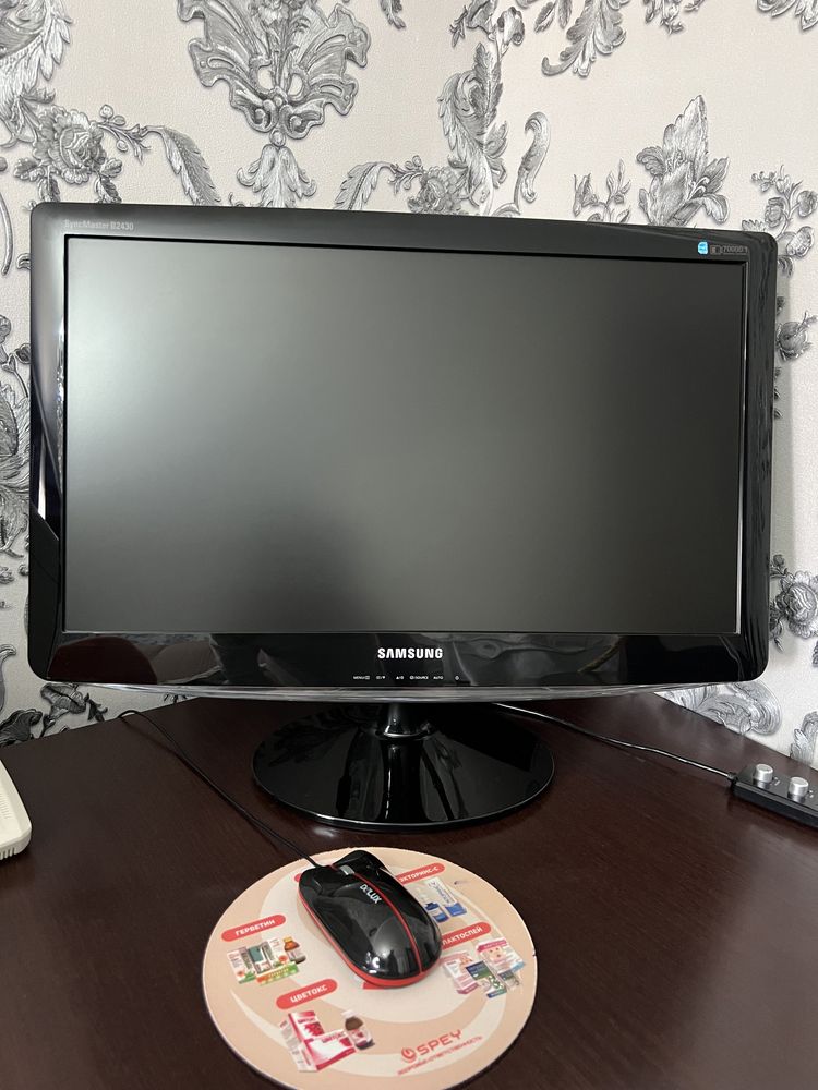 Продам монитор Samsung, клавиатура, мышка