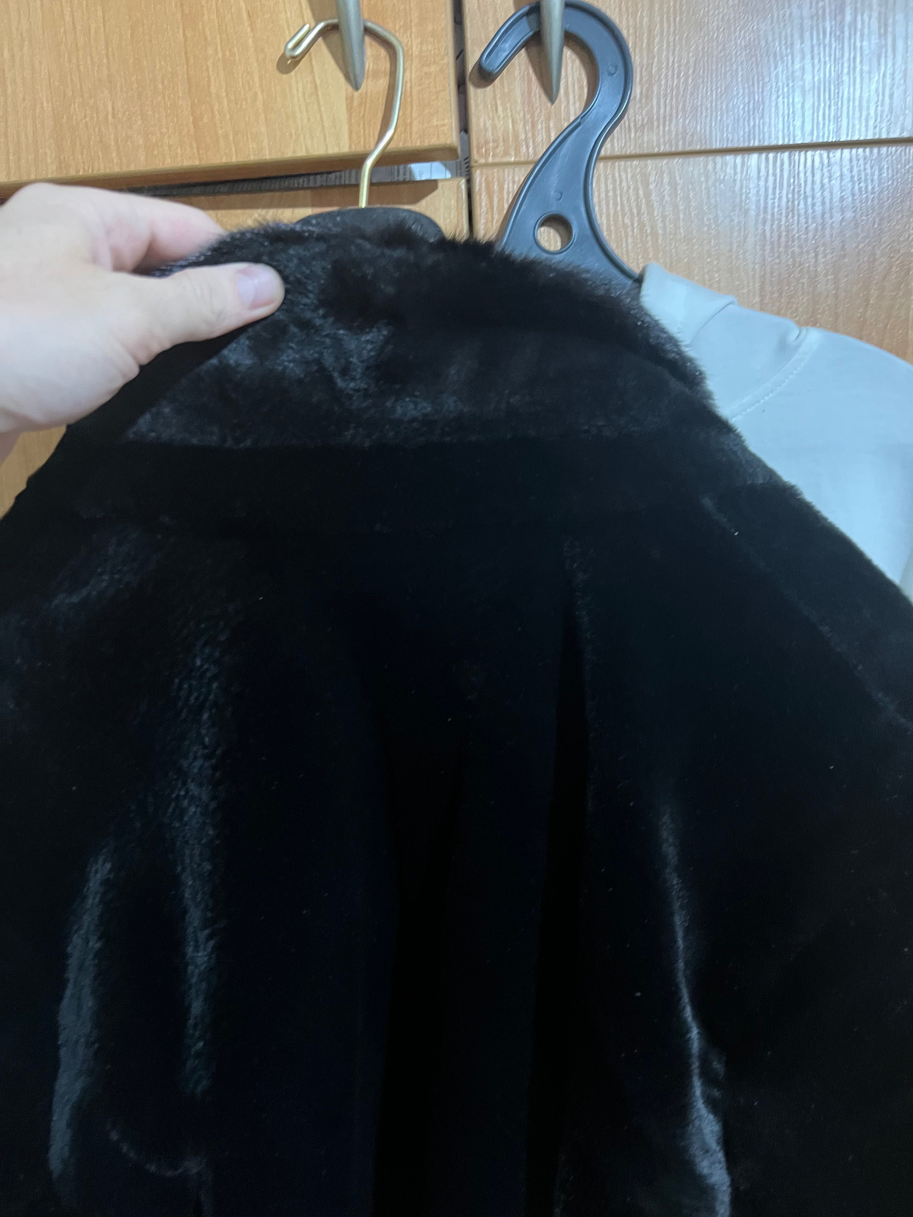 Продам шубу из Кенгуру