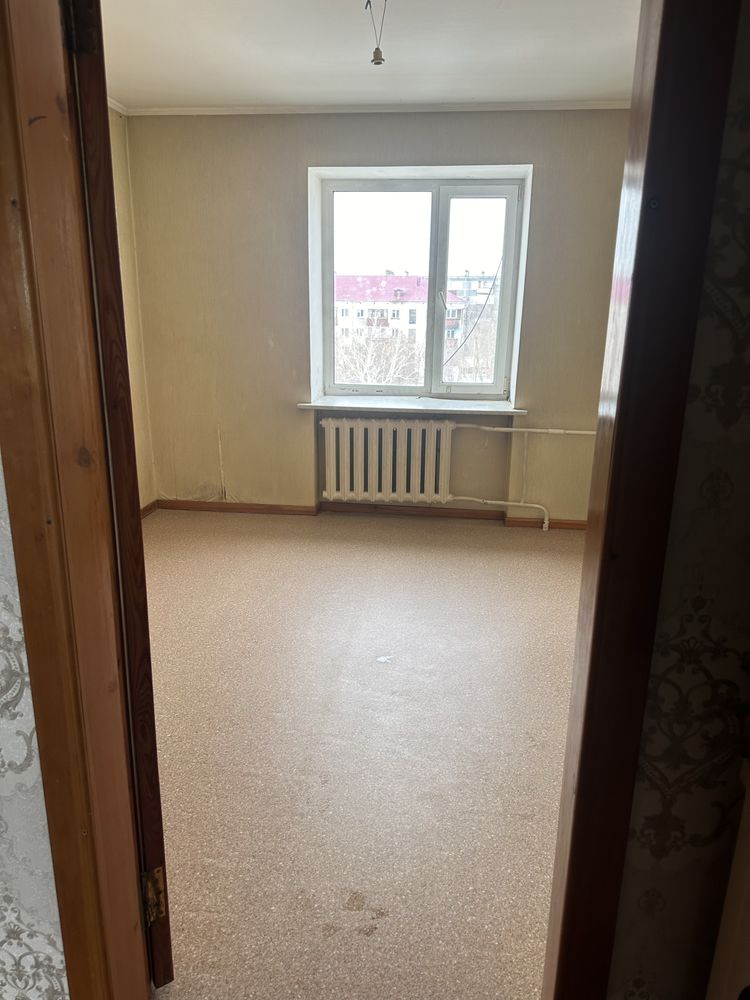 Продаю 4 х комнатную квартиру