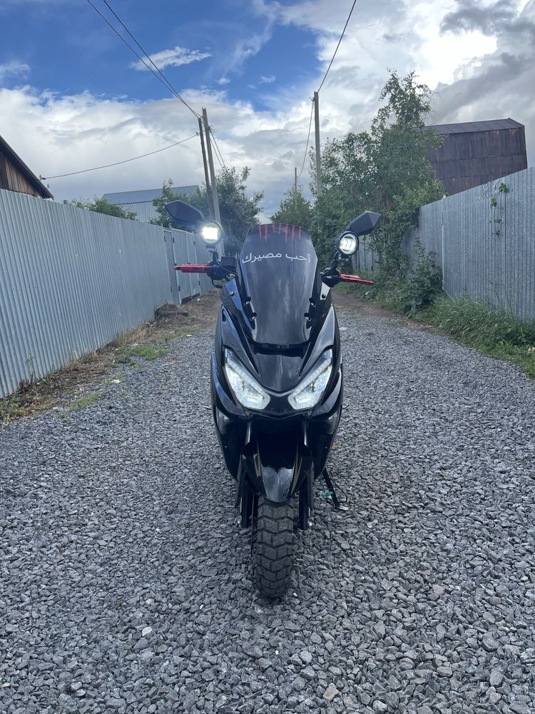 Li Ya Maxi 150cc