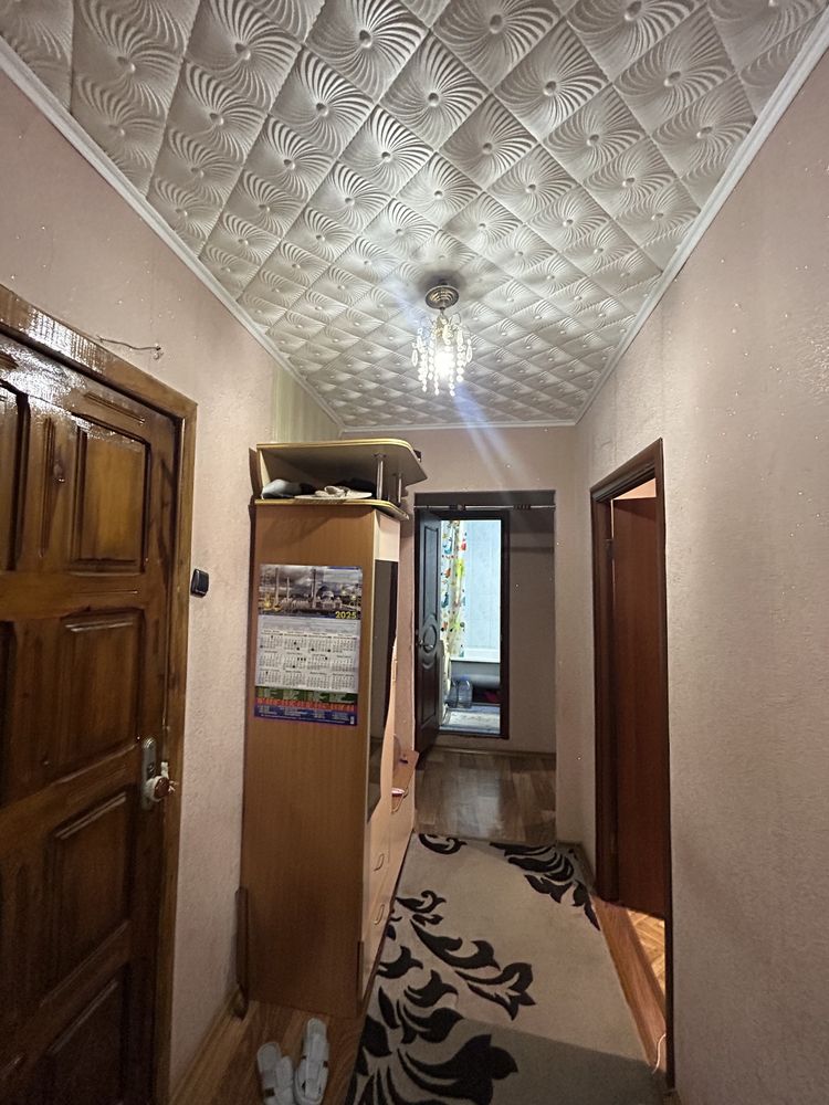 Продам 2-комнатную квартиру в центре Экибастуза
