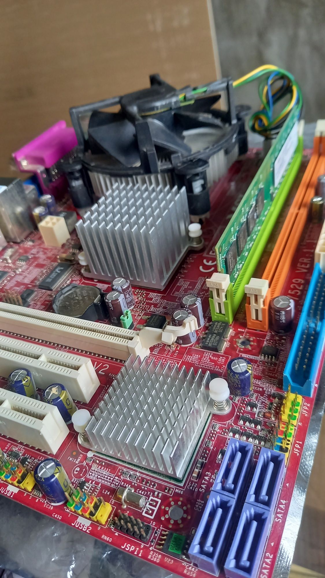 Материнская плата msi