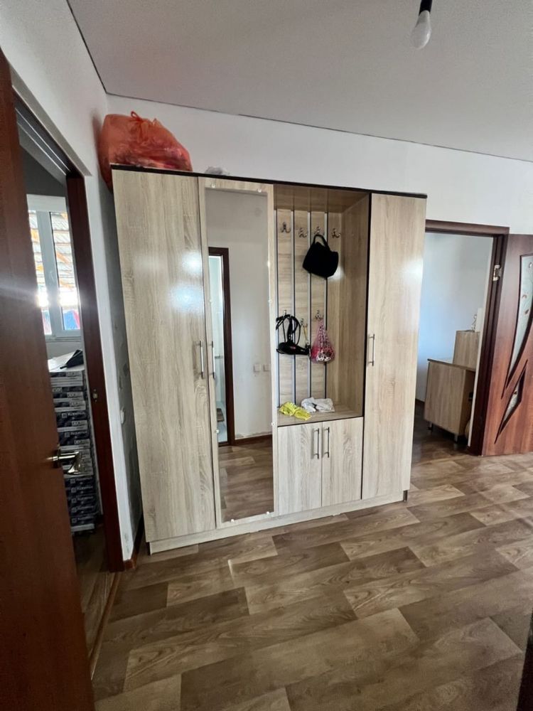 Продам шкаф в хорошем сост