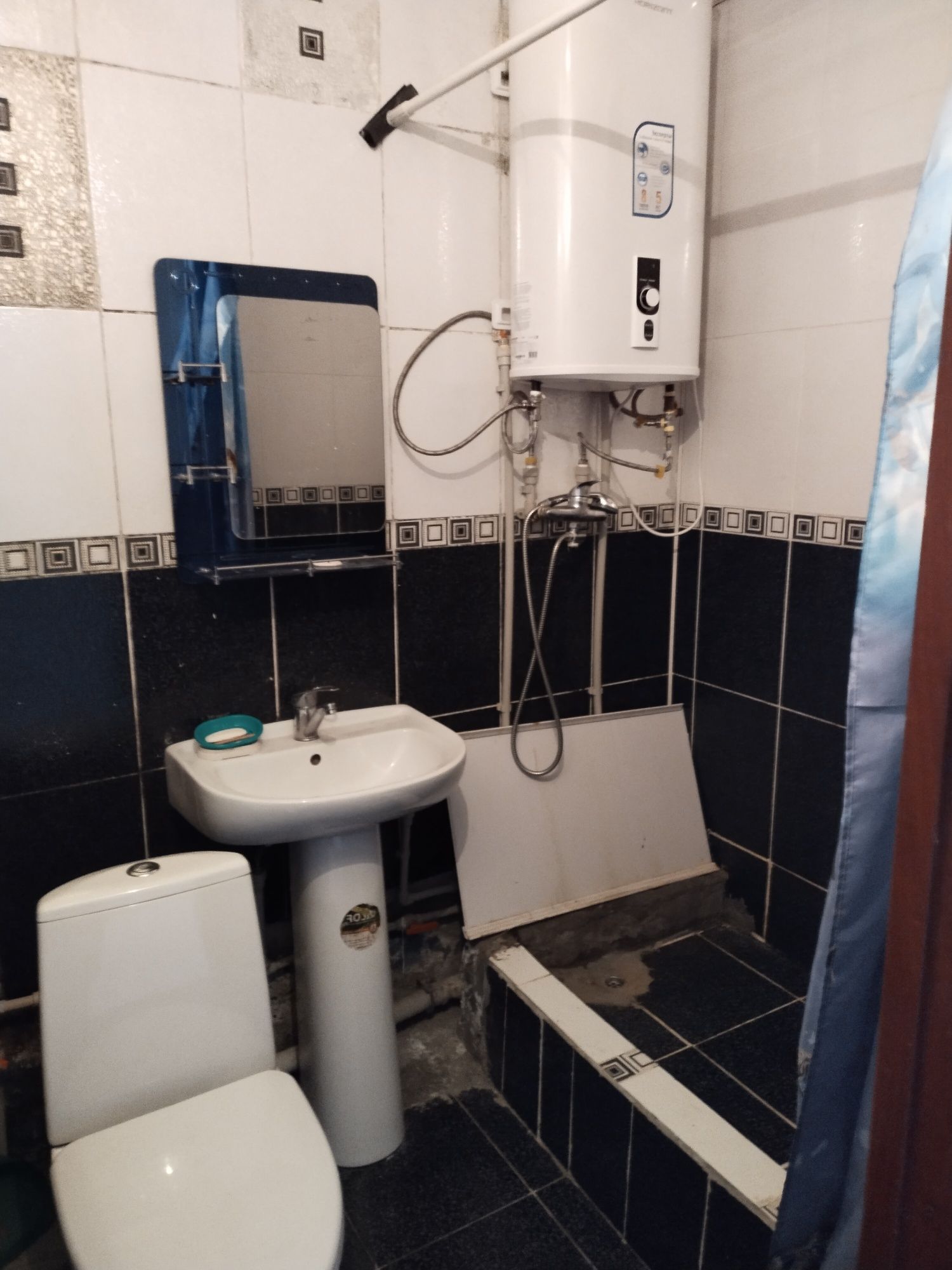 Продам квартиру в есике