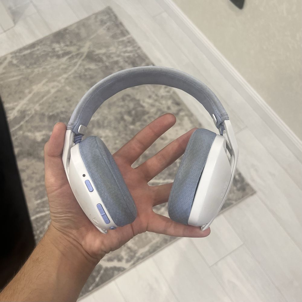Наушники Logitech g435