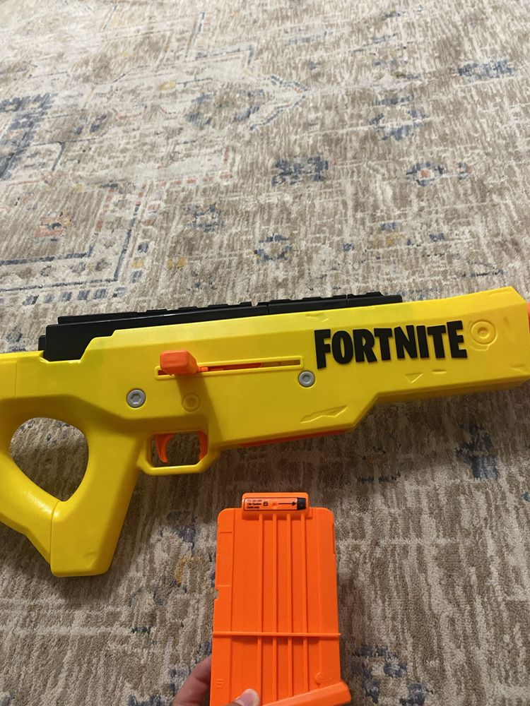 Нёрф игрушечный авп