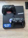 Продаю PS4 в хорошем состоянии