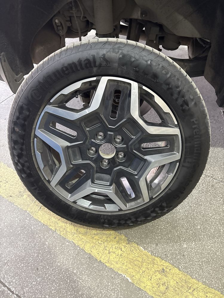 Шины Continental Premuim Contact 6
