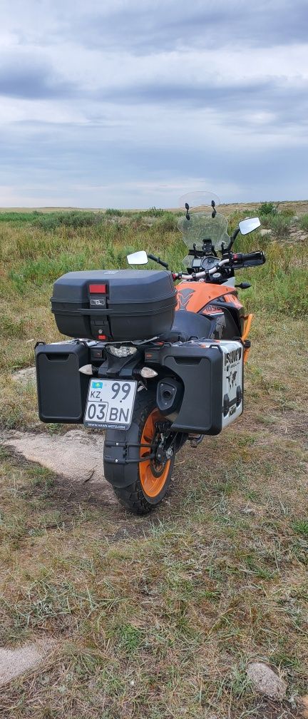 KTM 1050 adventure