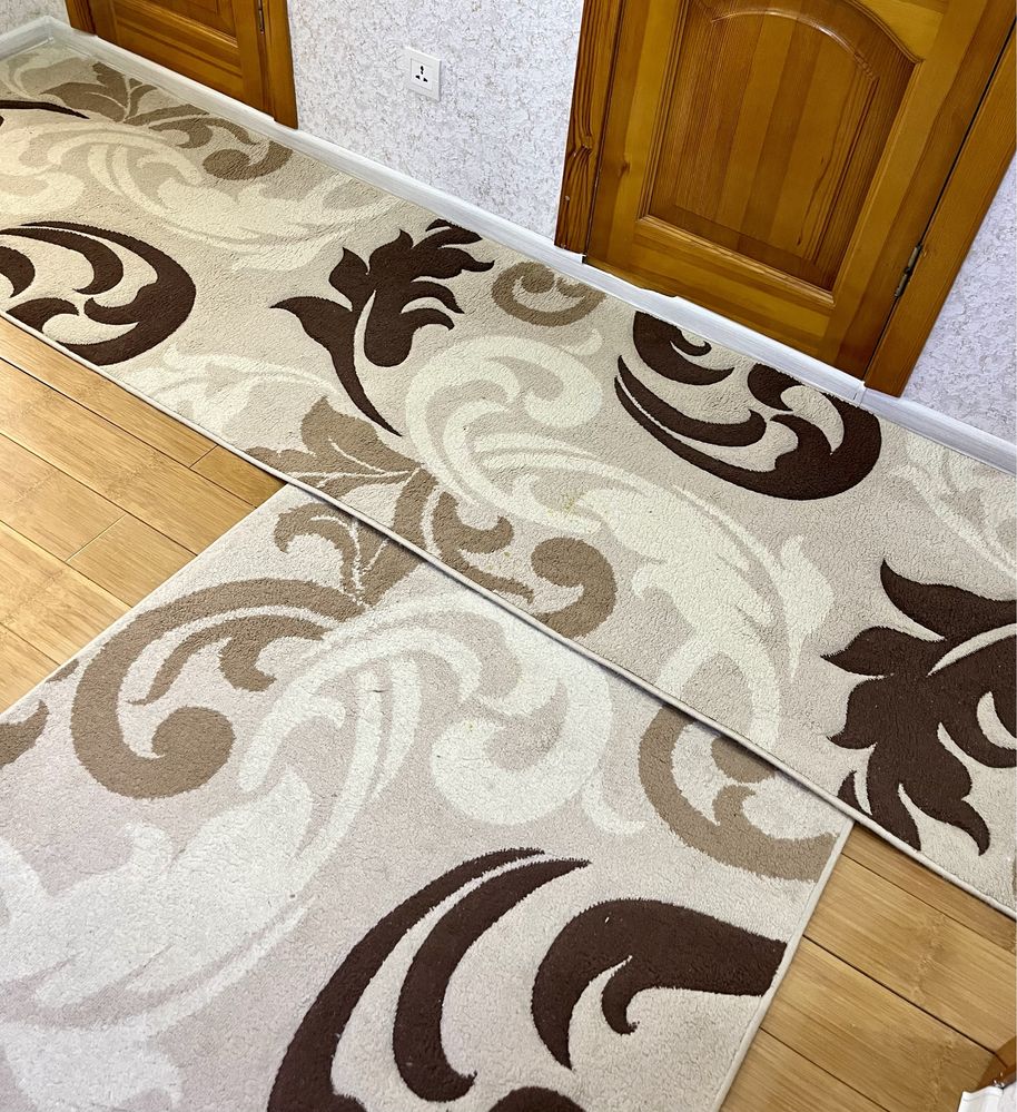 Ковровые дорожки отличного кач-ва.