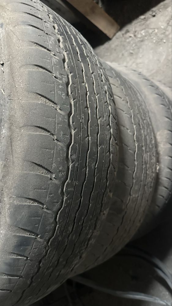 Шины летние на R18 диаметр 265/60 в комплекте 4 шины