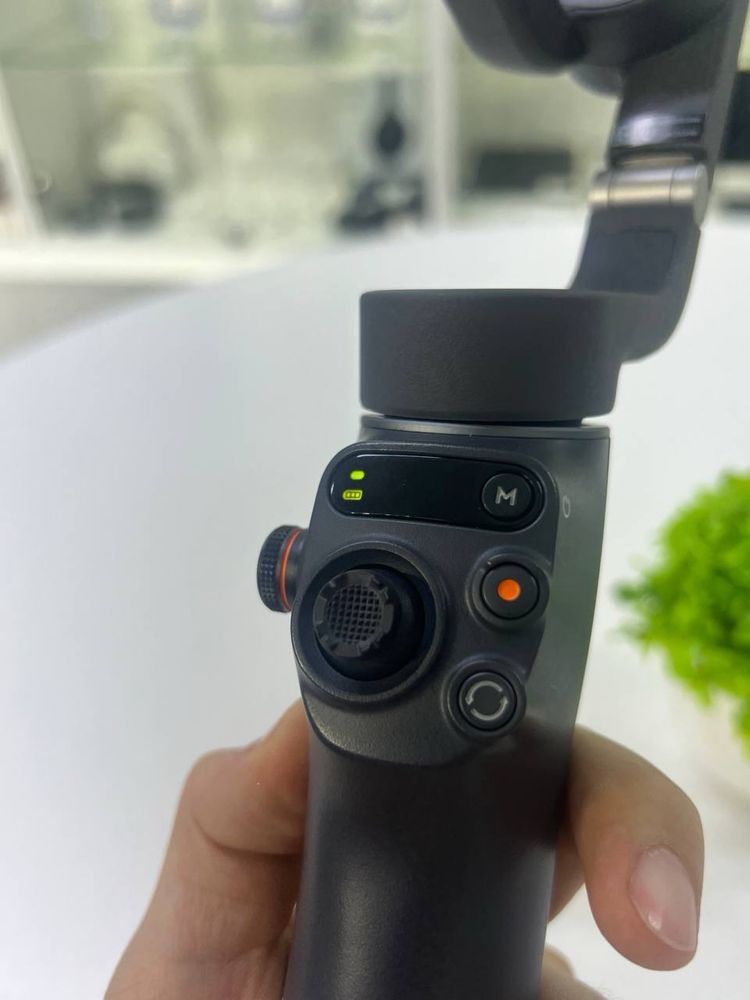 Dji Osmo Mobile 6