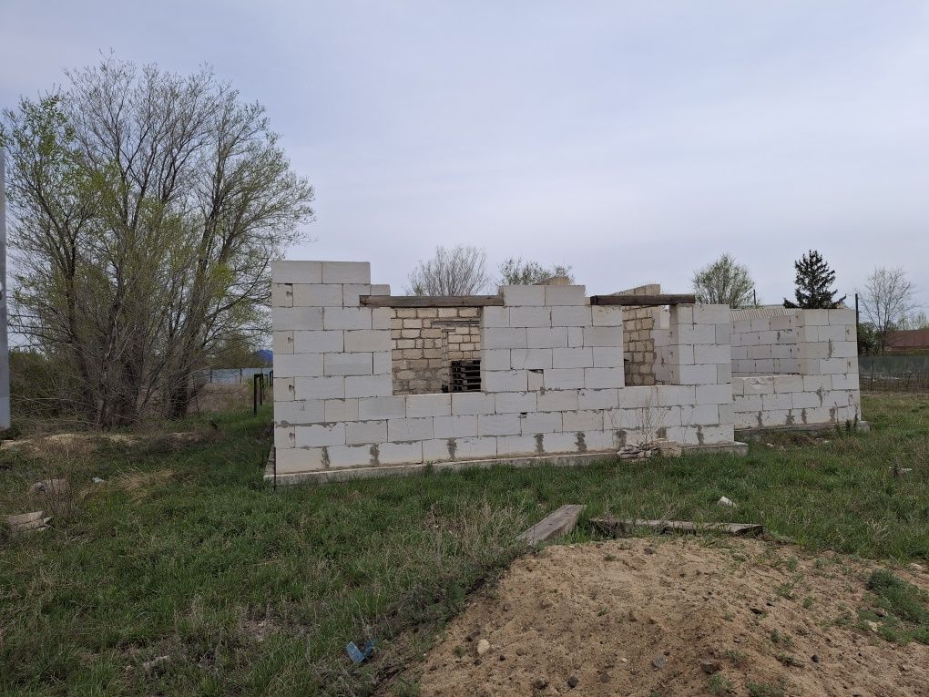 Продам дачный участок,район акжар 2,коллектив миллиоратор.