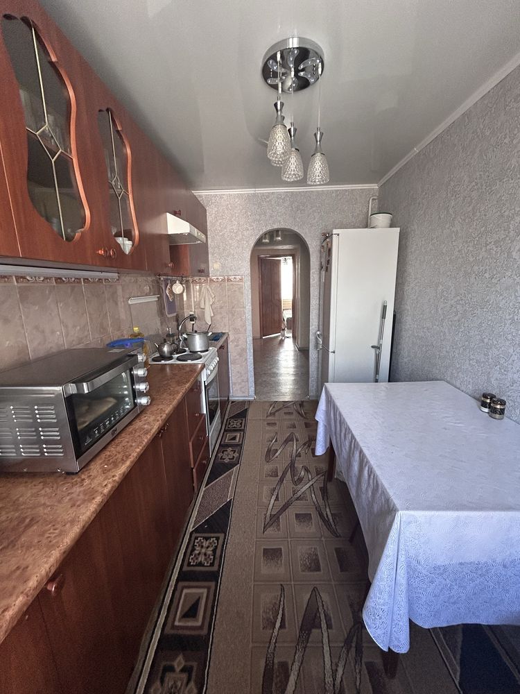 Продам или сдам 4х квартиру по улице Комарова 12