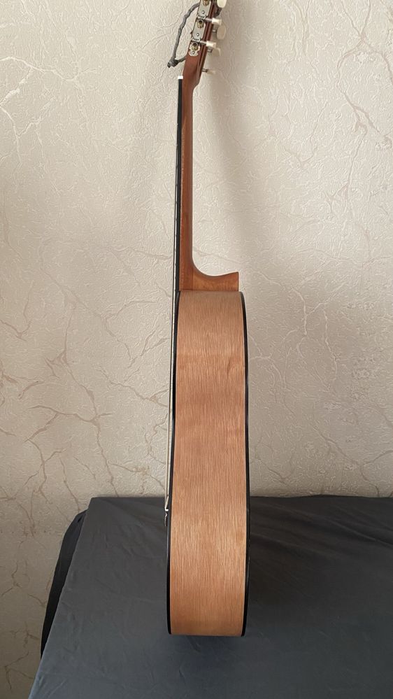 Yamaha C40M, гитара классическая