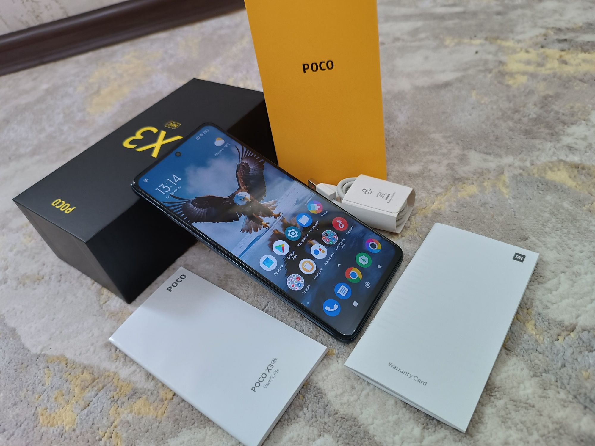 Xiaomi POCO X3 NFC в отличном состоянии.