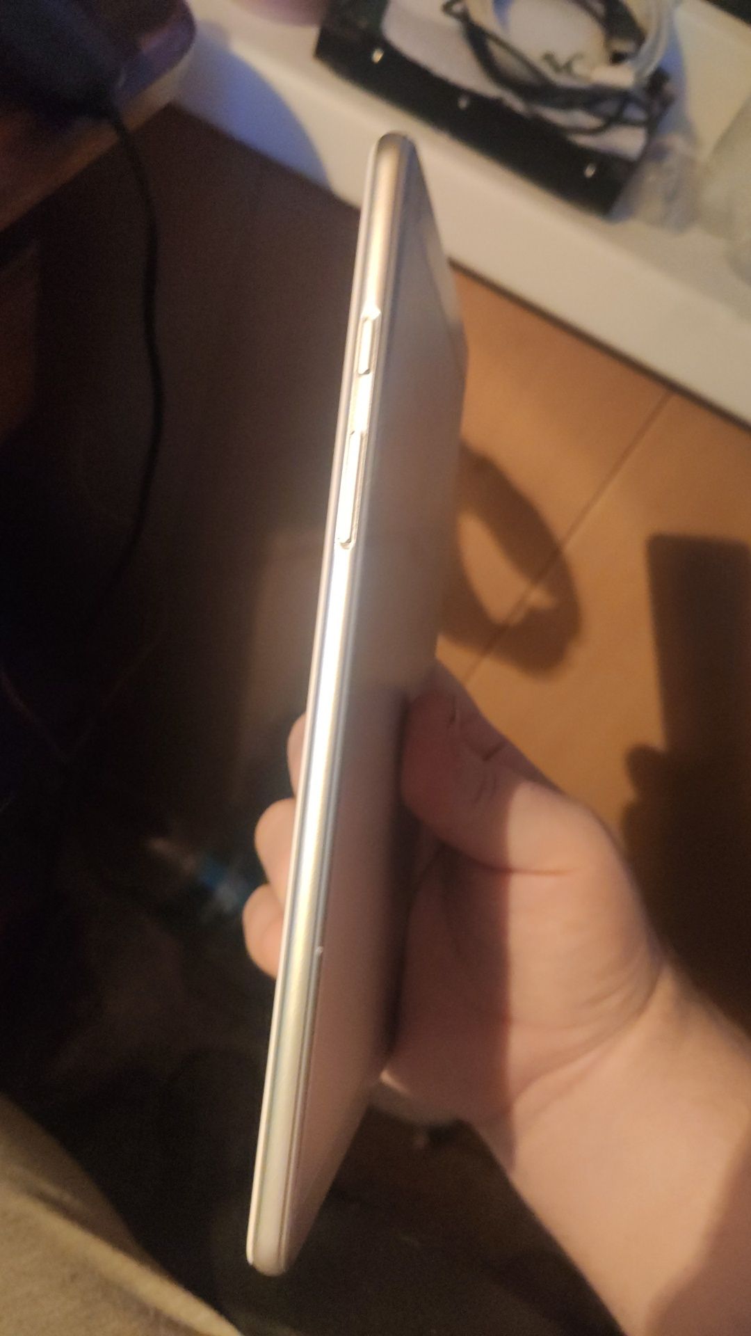 Продам планшет Samsung galaxy tab a