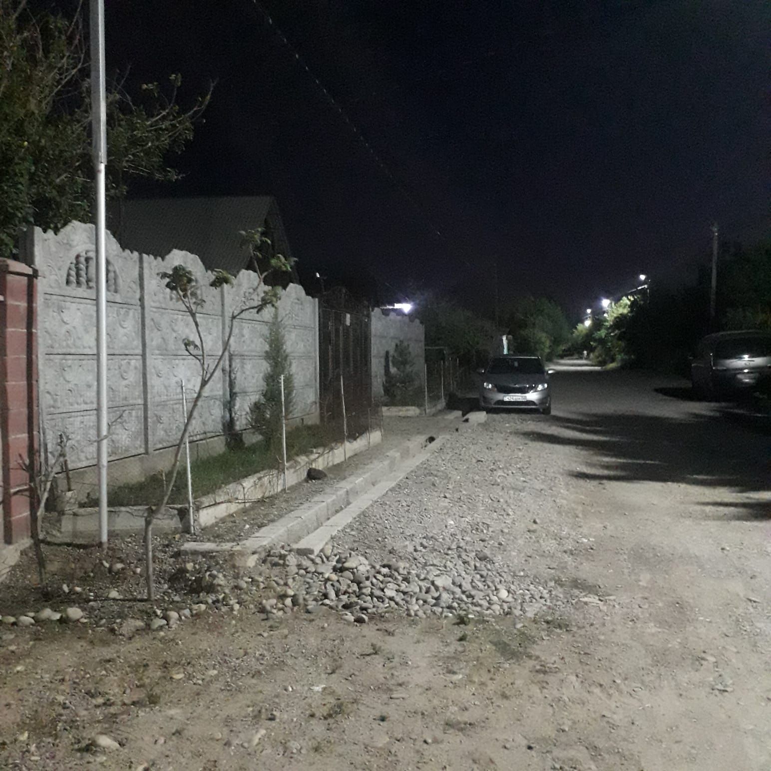 Жер сатылады 6 сот сах завод