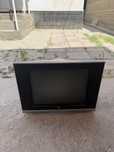 2 Телевизор штук LG-12000