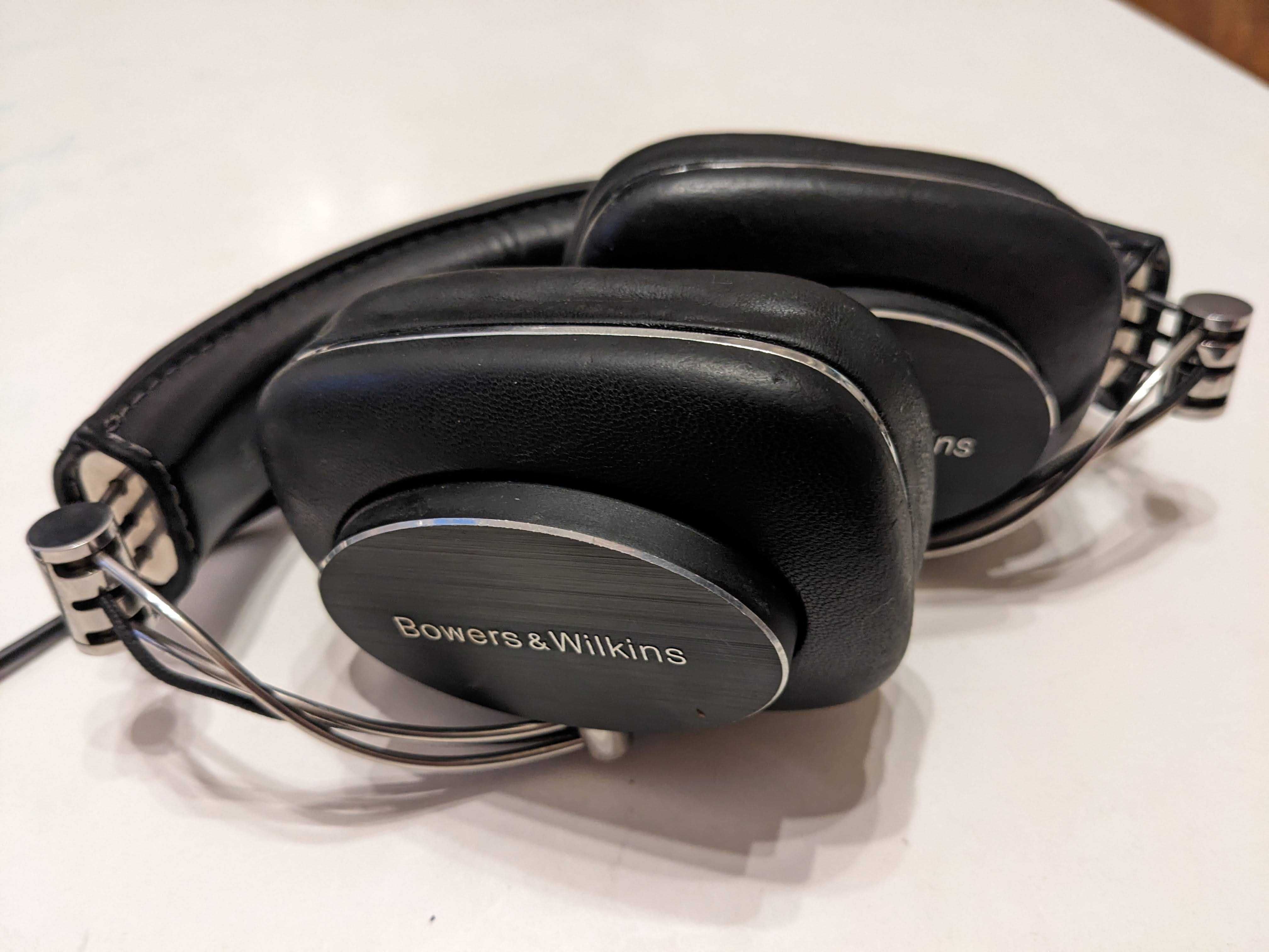 Наушники полноразмерные Bowers & Wilkins P7