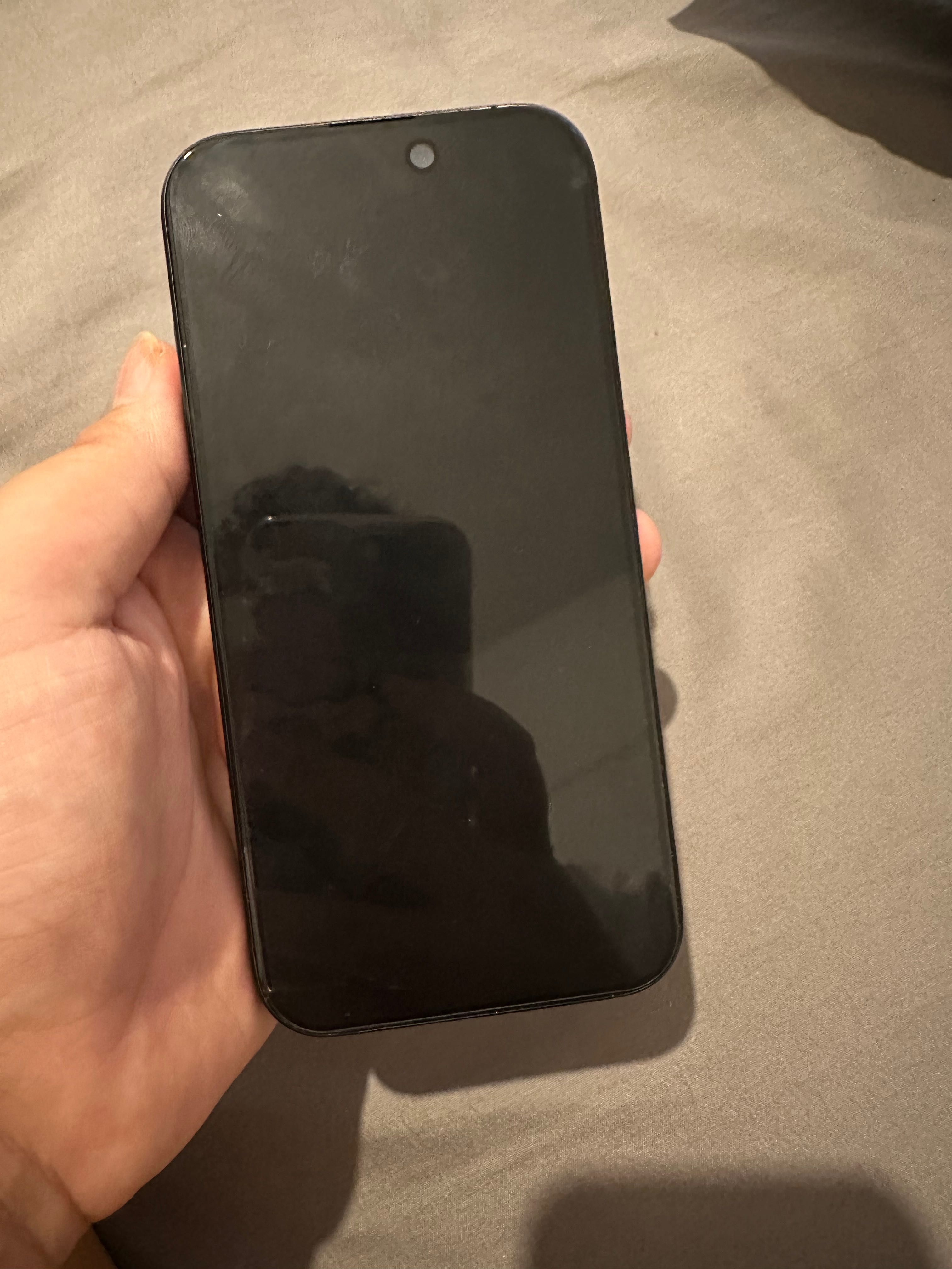 iPhone 15 pro черный 128