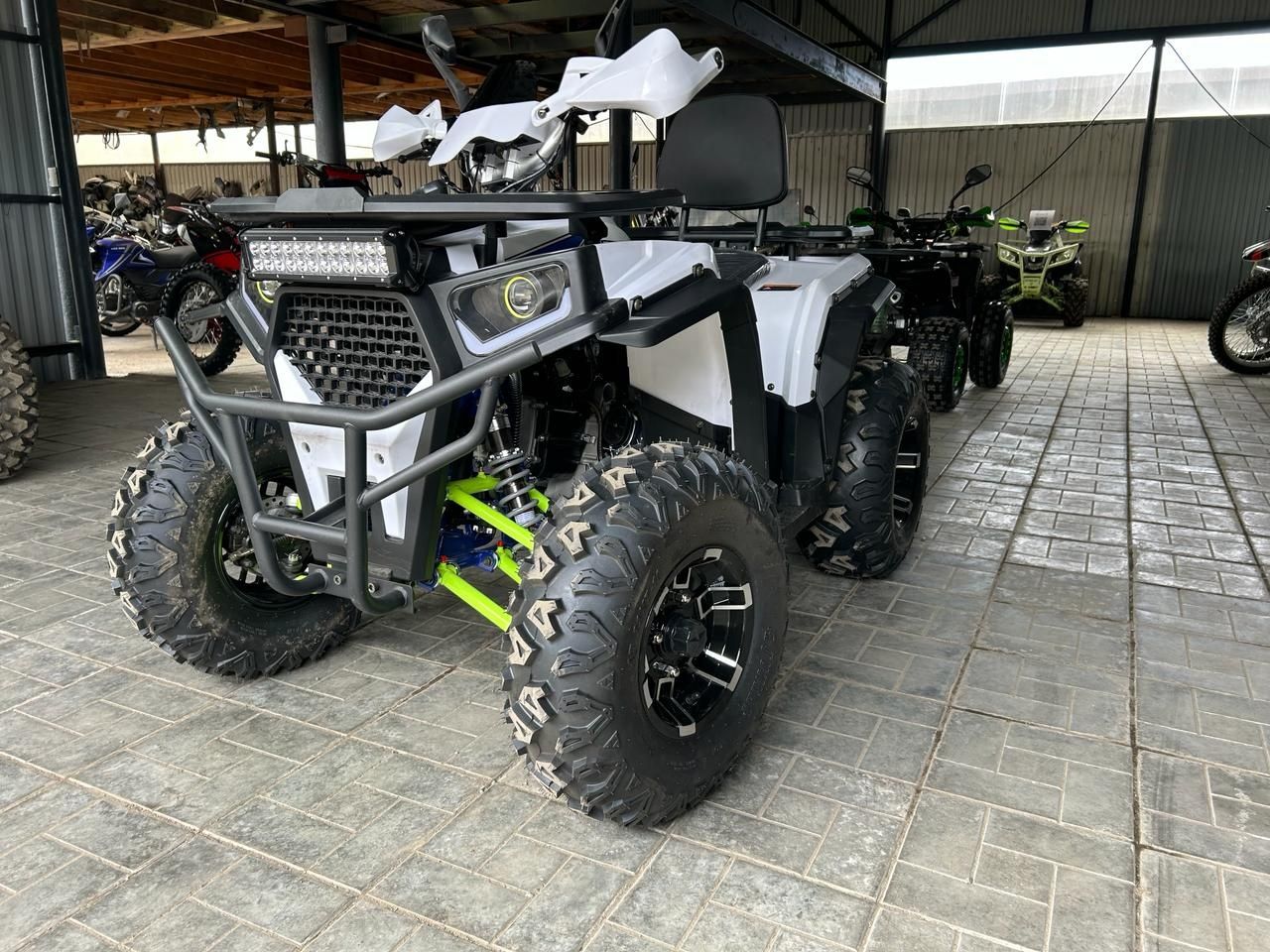 Квадроцикл 250сс
