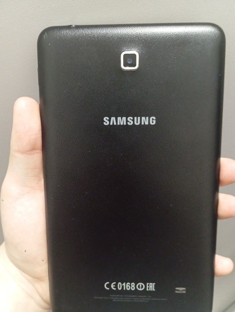 Планшет Samsung galaxy tab 4