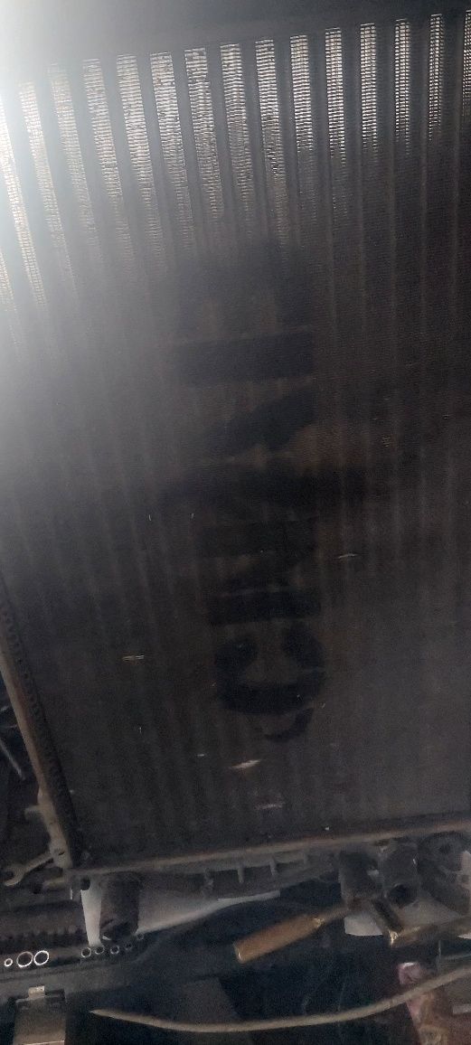 Продам радиатор ауди