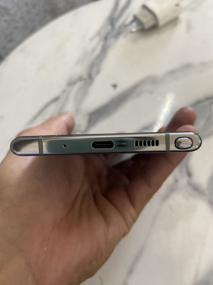 Samsung Note 10+ состояние почти новый