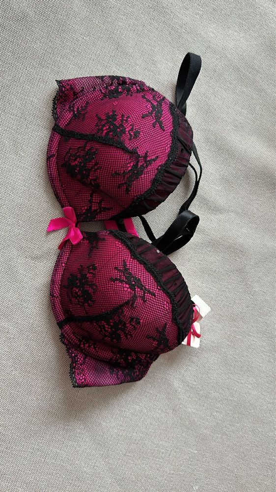 Бюстгалтер лифчик 75А lasenza лаценза оригинал новый
