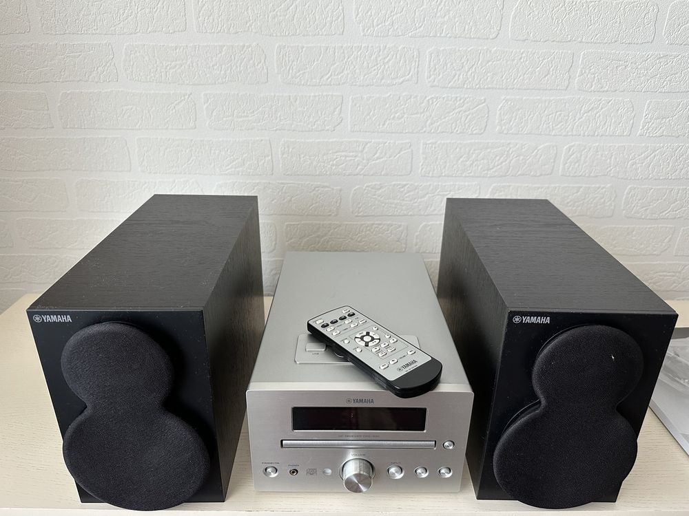 Музыкальный центр Yamaha CRX-330